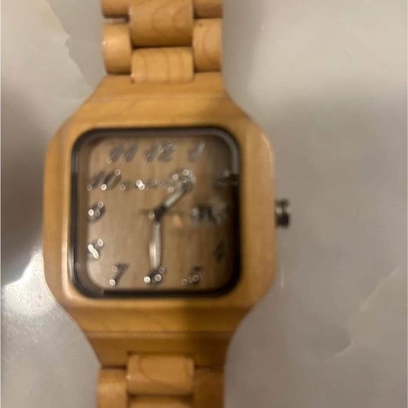 Earth Wood Men's Tan Watch - Picture 3 of 3